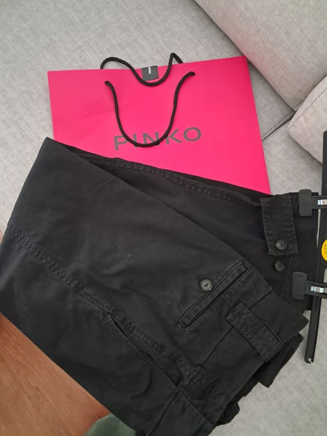 Pantalón Cargo Negro