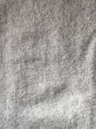 Suéter cuello alto gris Talla M