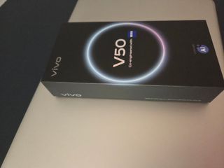 VIVO V50 - Telefono cellulare