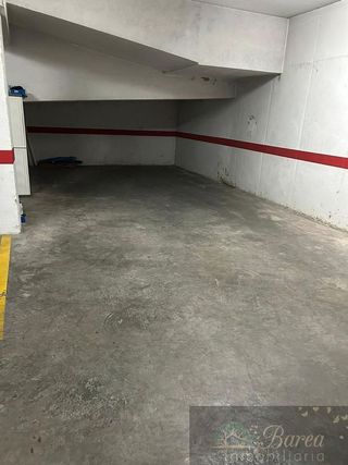 Garaje en alquiler en Lucena