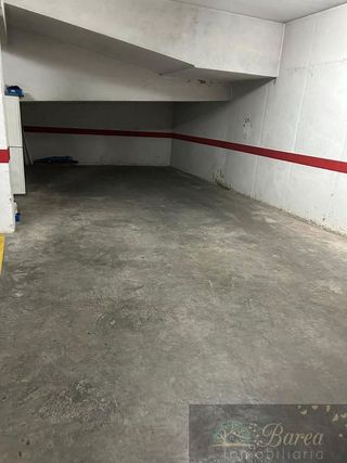 Garaje en alquiler en Lucena