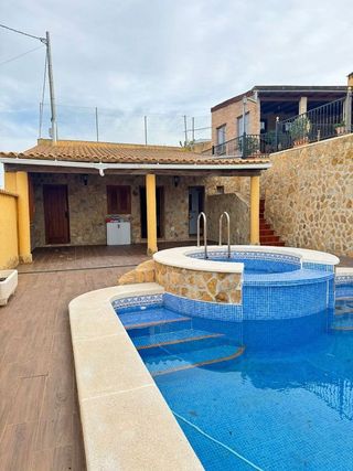 Chalet en venta en Bigastro