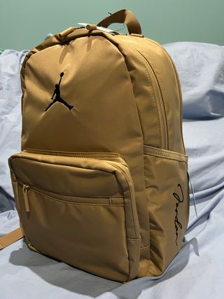 Mochila Nike air  Jordan Beige caqui nueva 