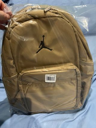 Mochila Nike air  Jordan Beige caqui nueva 
