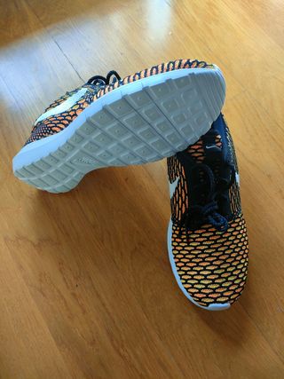 Zapatillas Nike Roshe Run - Naranja