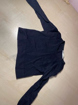 Top negro c/mangas largas Pull & Bear