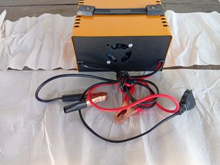 Cargador baterías SL-098 12V/24V