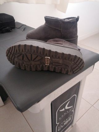 Stivali UGG grigi - taglia 36
