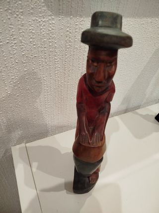 2 Figuras Artesanales Madera