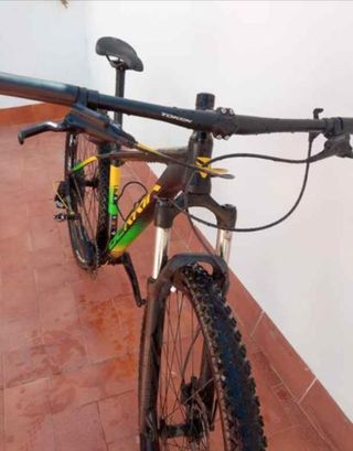 Bicicleta Mtb Berria Bravo HP20