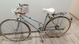 Bicicleta Peugeot clásica
