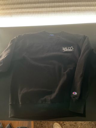 Sudadera Champion negra vintage