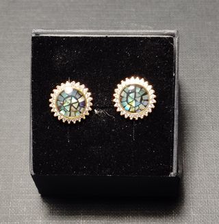 Pendientes nacar plata chapada . Nuevos