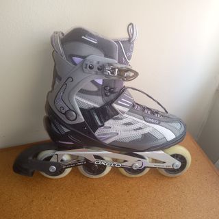2 pares Patines Oxelo + 2 Cascos. Sin usar.