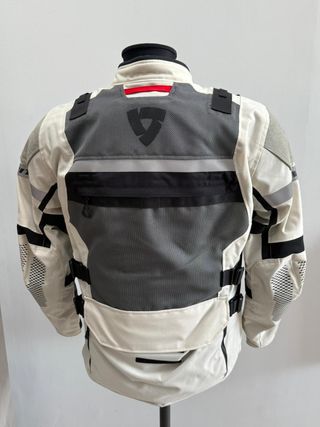 Chaqueta Revit Cayenne 2