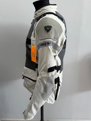 Chaqueta Revit Cayenne 2