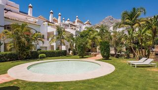 Ático en alquiler en Nagüeles Alto en Marbella