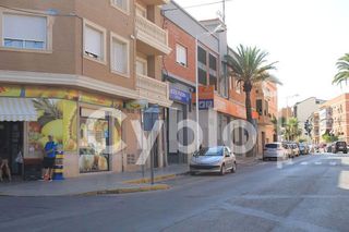 Local comercial en alquiler en Picassent