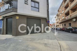 Local comercial en alquiler en Picassent