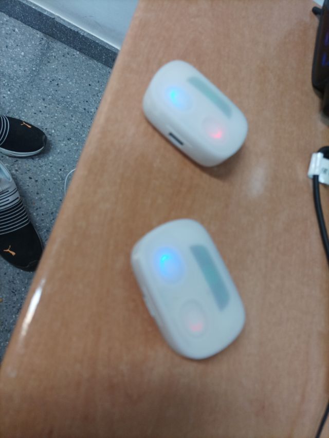 Auriculares inalámbricos Bluetooth 10 los dos