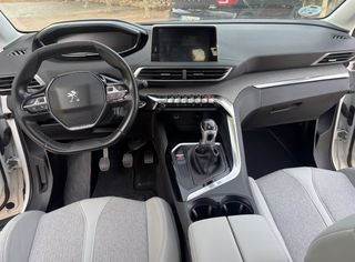 Peugeot NUEVO 3008 1.6L ALLURE 
