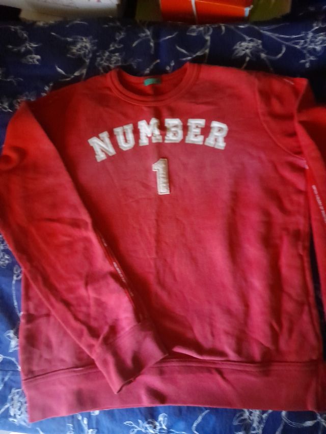 Felpa rossa Benetton n.1