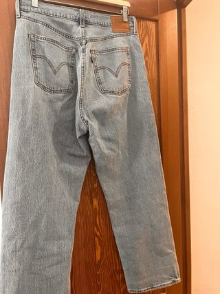 Levi’s ribecage straight ankle 