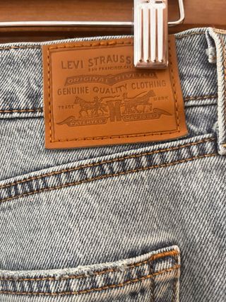 Levi’s ribecage straight ankle 