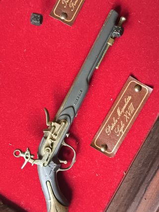 CUADRO REPRODUCCIONES ANTIGUAS PISTOLIN, TRABUCO