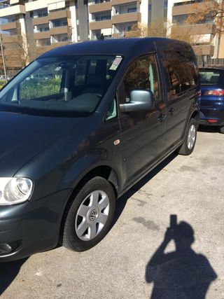 Volkswagen Caddy 2010