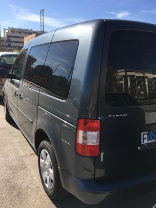 Volkswagen Caddy 2010