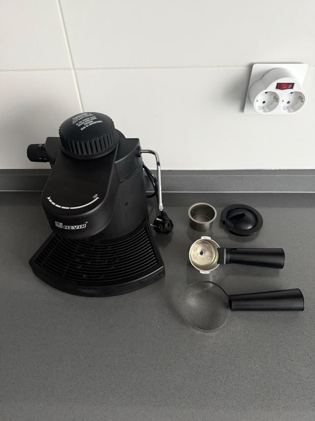 Cafetera Espresso Nevir