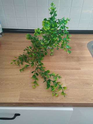 Planta artificial colgante