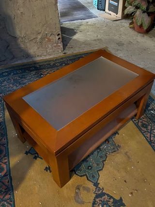 Mesa centro madera marrón
está en Ourense centro.