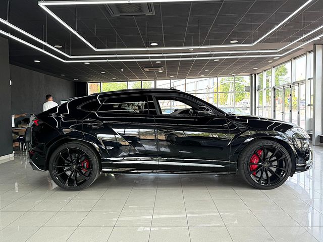 Lamborghini Urus 2019