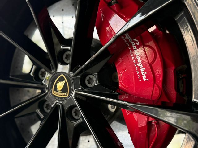 Lamborghini Urus 2019