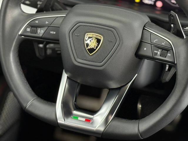 Lamborghini Urus 2019