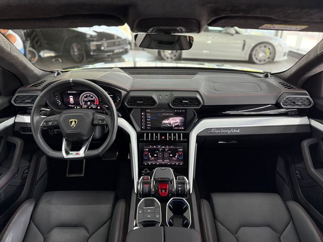 Lamborghini Urus 2019
