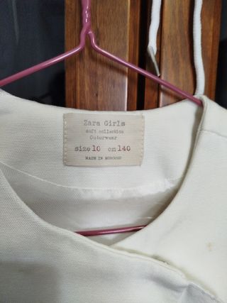 Abrigo blanco niña talla 10 años en perfecto estad