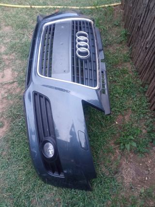 Paragolpes delantero Audi A3 8P Xenón