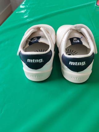 Zapatillas bebé Mustang talla 25