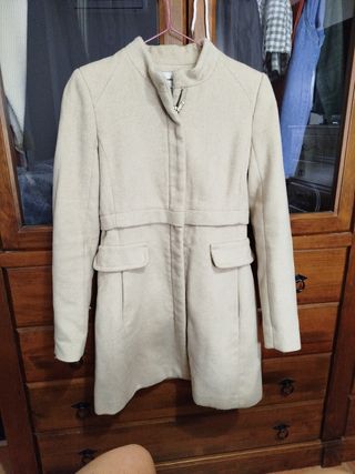 Abrigo beige mujer