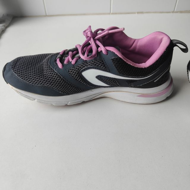 Zapatillas Kalenji running - grises y moradas