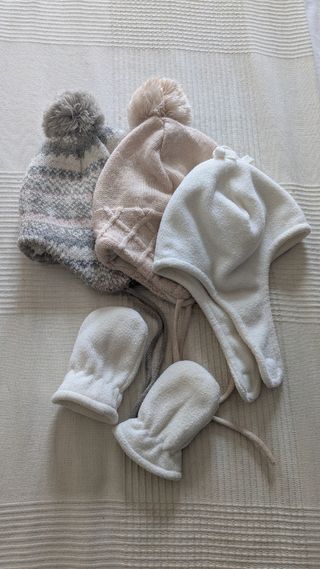 Gorros y guantes bebé (hasta 2 años)