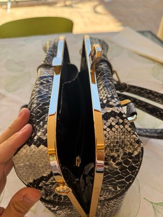 Bolso Serpiente Blanco-Negro