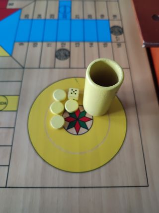 Parchís vintage de madera