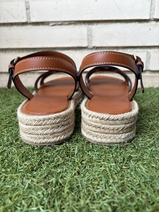 Sandalias planas Zara marrón solo puestas 10 minut