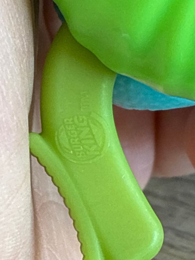 4 personaggi di Pokémon Burger King