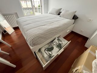 Cama BRIMNES IKEA 140cm c/colchón