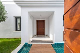 Chalet en alquiler en Nueva Andalucía centro en Marbella